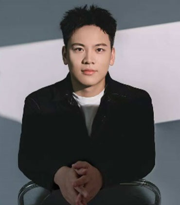 申屠瑩杰